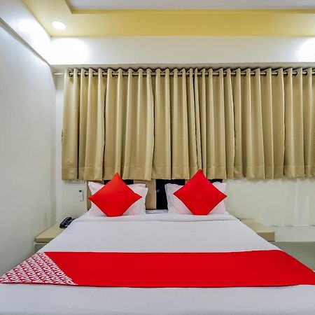 Collection O Hotel Alice Ahmedabad Exterior photo