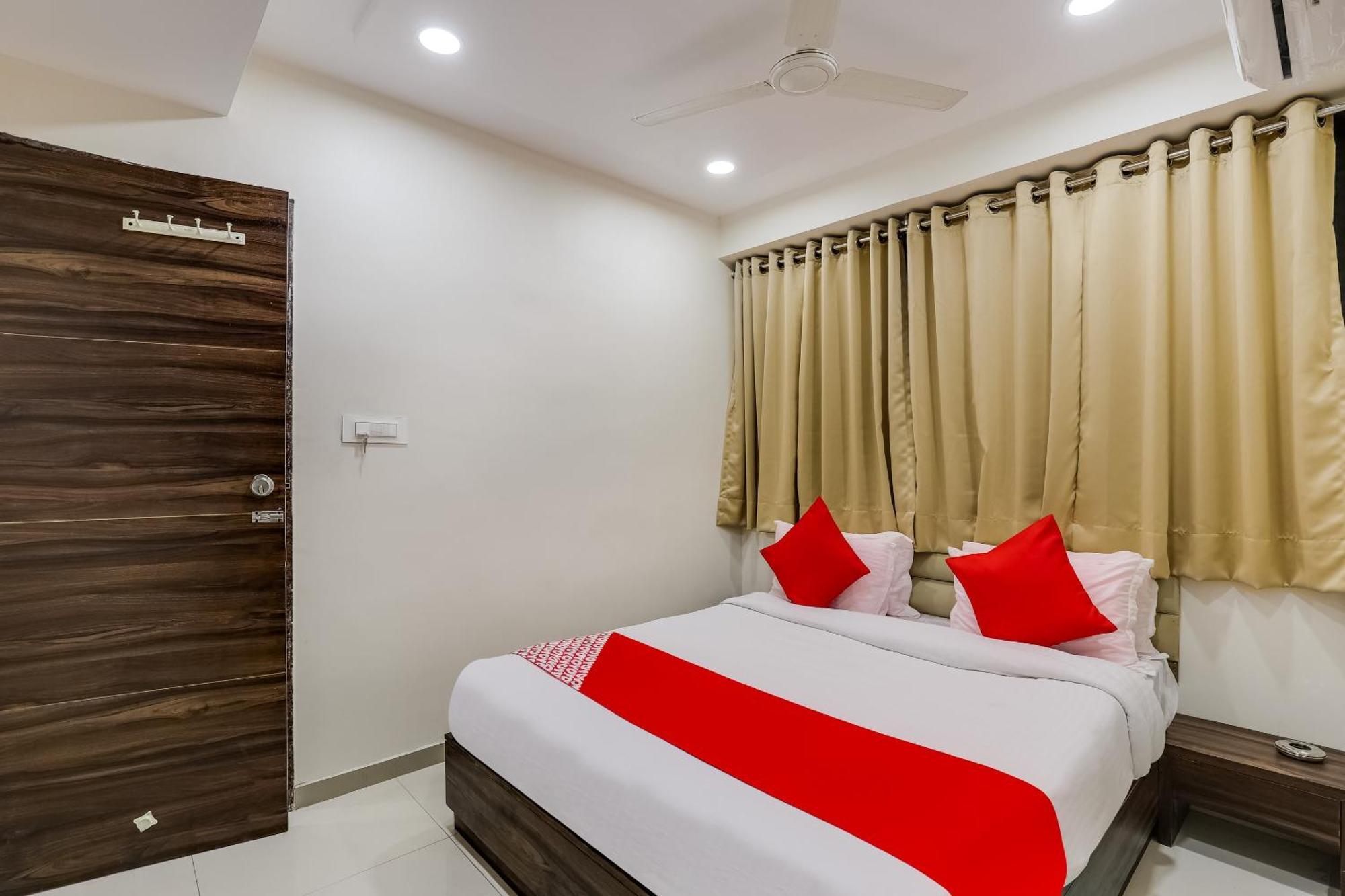 Collection O Hotel Alice Ahmedabad Exterior photo